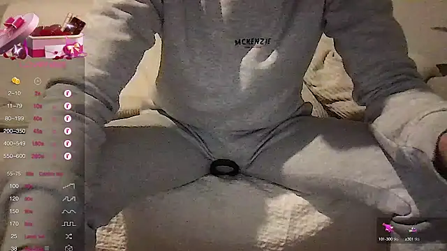 Snapshot of athenphysics chatting on 12, 1, 2025 athenphysics online show from 12, 1, 2025