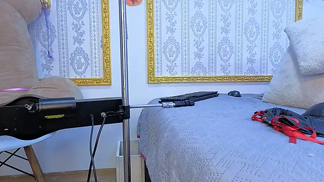 CandyQueenGold online show from 28, 10, 2025