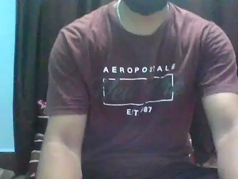 Snapshot of 8inchlegendbro chatting on 10, 5, 2026 8inchlegendbro online show from 10, 5, 2026