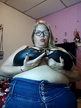 EllisW8 online show from 15, 12, 2025