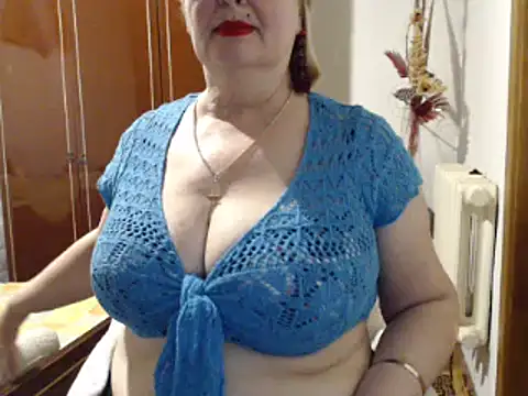 Snapshot of Secretfox chatting on 20, 2, 2025 Secretfox online show from 20, 2, 2025