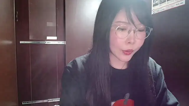 NATINATU252525 online show from 24, 4, 2026