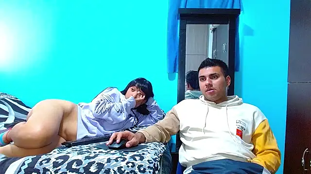 2ScarletandRyan8 online show from 3, 2, 2025