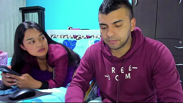 2ScarletandRyan8 online show from 18, 12, 2025