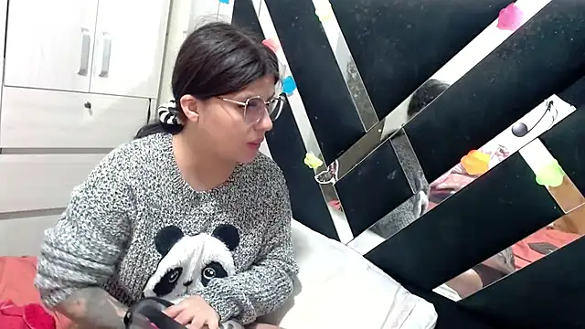 Snapshot of katery_wok11 chatting on 5, 7, 2026 katery wok11 online show from 5, 7, 2026