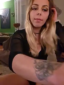 Snapshot of Mia_Railey chatting on 3, 1, 2025 Mia Railey online show from 3, 1, 2025