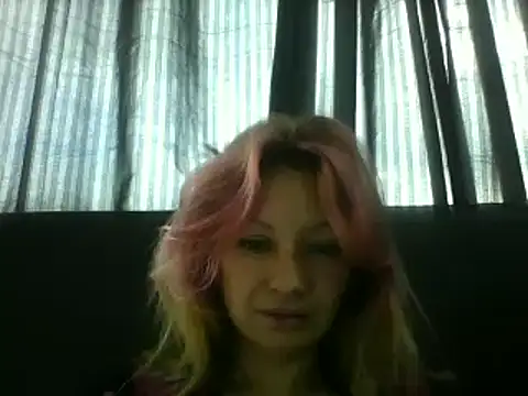 Paulita x3 online show from 7, 2, 2025
