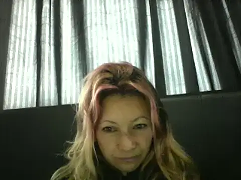 Paulita x3 online show from 22, 2, 2025