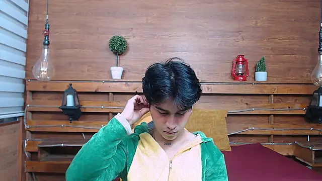 Snapshot of alex_477 chatting on 29, 10, 2025 alex 477 online show from 29, 10, 2025