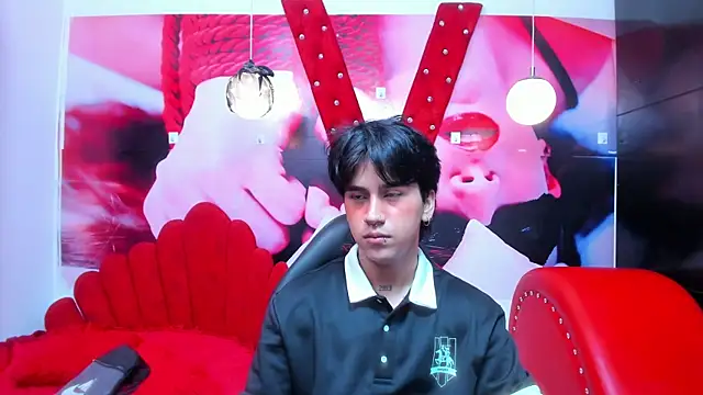 Snapshot of alex_477 chatting on 8, 11, 2025 alex 477 online show from 8, 11, 2025