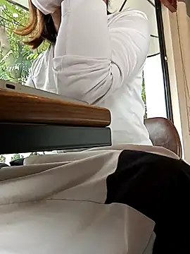 Michiko1 online show from 27, 10, 2025