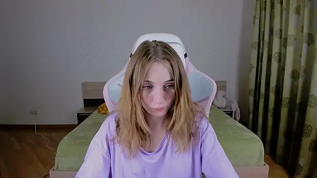 Cowell Adelina online show from 9, 3, 2025