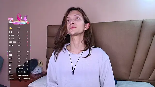 Feniix   online show from 30, 10, 2025