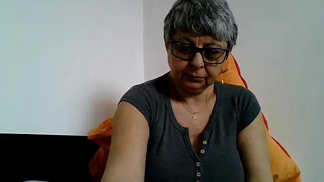 roseblak42 online show from 31, 3, 2026