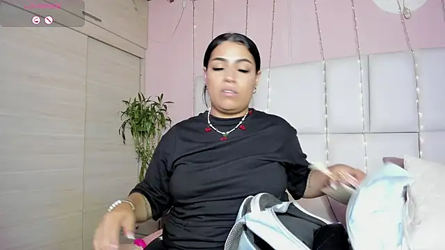 kiana cream online show from 21, 3, 2025