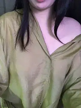 Snapshot of Ruby_bear chatting on 12, 12, 2024 Ruby bear online show from 12, 12, 2024