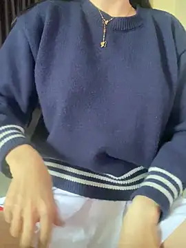 Snapshot of Ruby_bear chatting on 2, 1, 2025 Ruby bear online show from 2, 1, 2025