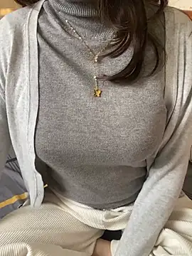 Snapshot of Ruby_bear chatting on 10, 2, 2025 Ruby bear online show from 10, 2, 2025