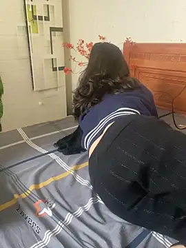 Snapshot of Ruby_bear chatting on 8, 3, 2025 Ruby bear online show from 8, 3, 2025