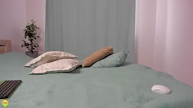 me   ow online show from 27, 1, 2025