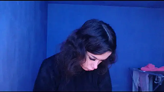 LovelyJulliette online show from 17, 2, 2025