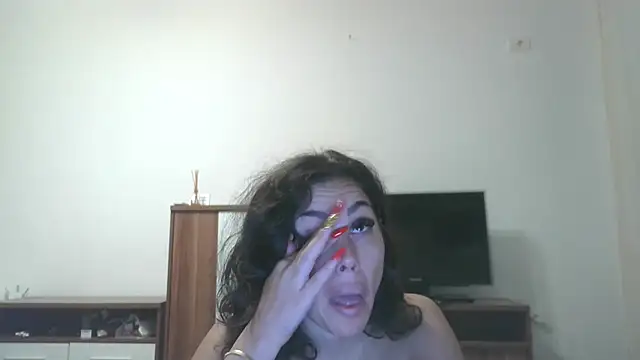 LovelyJulliette online show from 5, 10, 2025