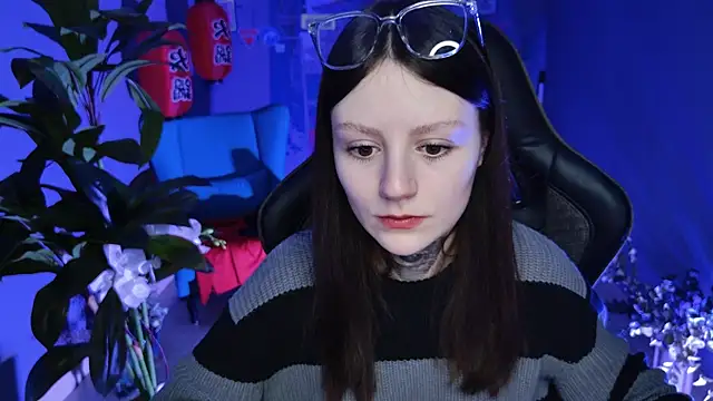 VeliraBraitberg online show from 12, 2, 2025