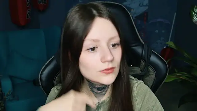 VeliraBraitberg online show from 5, 3, 2025