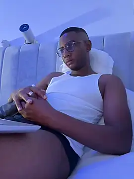 Arwens bell08 online show from 12, 1, 2025