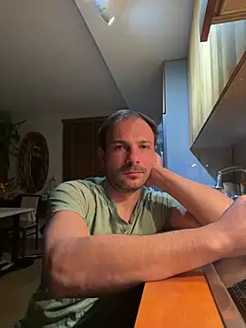 Adventurehotman online show from 8, 3, 2025