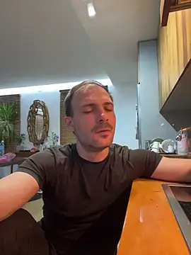 Adventurehotman online show from 6, 5, 2026