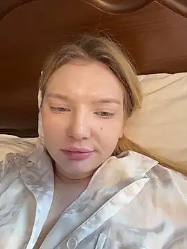 AmmyHot online show from 3, 2, 2026