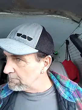 Snapshot of Hotbodyscottie chatting on 9, 12, 2024 Hotbodyscottie online show from 9, 12, 2024