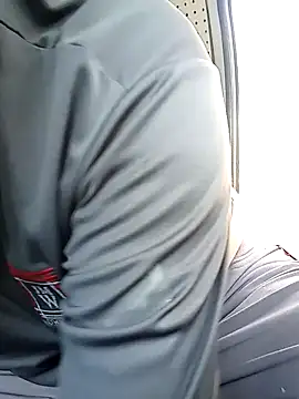 Snapshot of Hotbodyscottie chatting on 9, 12, 2024 Hotbodyscottie online show from 9, 12, 2024