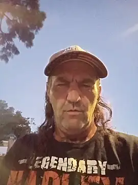 Snapshot of Hotbodyscottie chatting on 19, 10, 2025 Hotbodyscottie online show from 19, 10, 2025