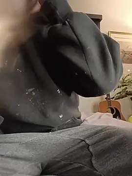 Snapshot of Hotbodyscottie chatting on 11, 11, 2025 Hotbodyscottie online show from 11, 11, 2025