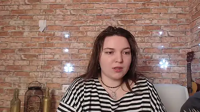 Snapshot of Amelia_Kiss_ chatting on 31, 12, 2024 Amelia Kiss online show from 31, 12, 2024