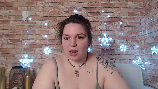 Snapshot of Amelia_Kiss_ chatting on 22, 1, 2025 Amelia Kiss online show from 22, 1, 2025