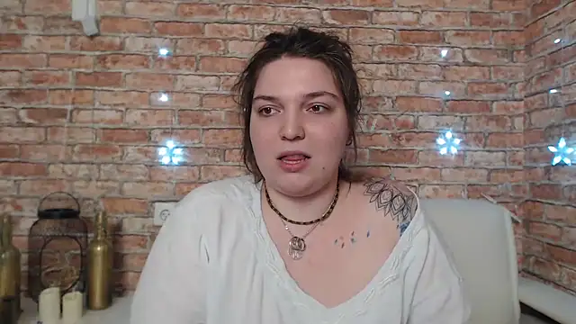 Snapshot of Amelia_Kiss_ chatting on 5, 2, 2025 Amelia Kiss online show from 5, 2, 2025