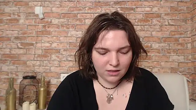 Snapshot of Amelia_Kiss_ chatting on 13, 2, 2025 Amelia Kiss online show from 13, 2, 2025