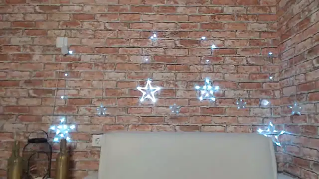 Snapshot of Amelia_Kiss_ chatting on 27, 2, 2025 Amelia Kiss online show from 27, 2, 2025