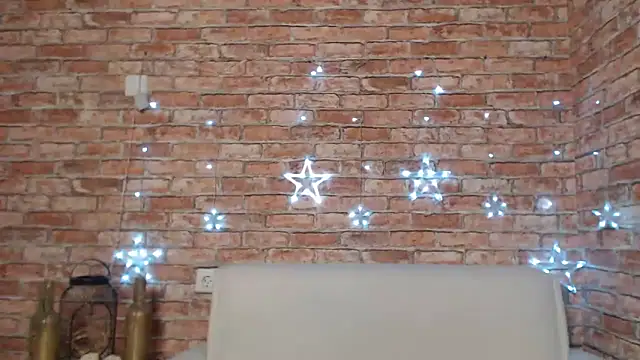 Snapshot of Amelia_Kiss_ chatting on 1, 3, 2025 Amelia Kiss online show from 1, 3, 2025