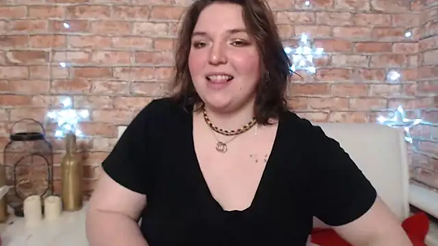 Snapshot of Amelia_Kiss_ chatting on 4, 3, 2025 Amelia Kiss online show from 4, 3, 2025