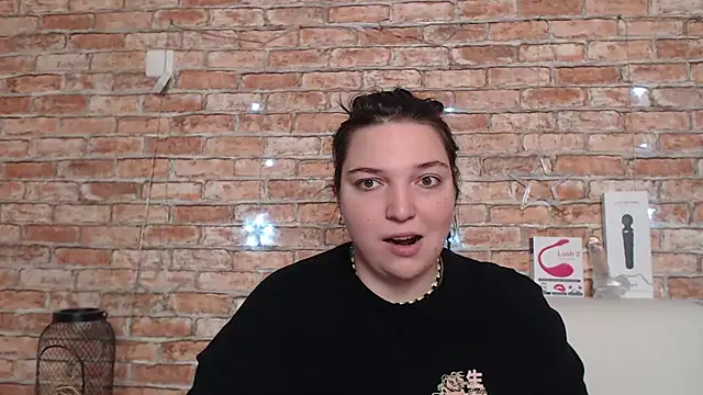 Snapshot of Amelia_Kiss_ chatting on 19, 9, 2025 Amelia Kiss online show from 19, 9, 2025