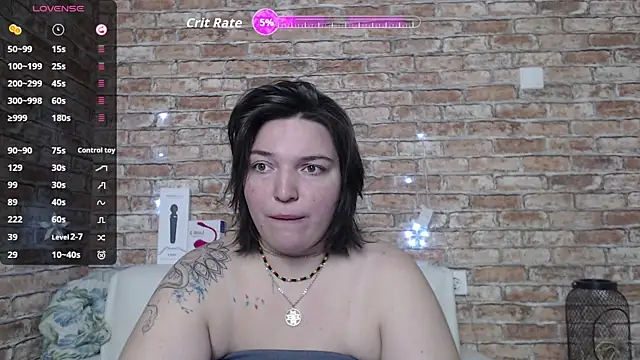 Snapshot of Amelia_Kiss_ chatting on 3, 10, 2025 Amelia Kiss online show from 3, 10, 2025