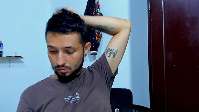 Bad Couple 1 online show from 28, 10, 2025