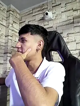 Levin Hikaru online show from 7, 3, 2025