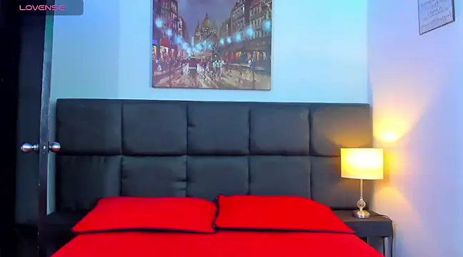 Snapshot of Camila_Coxx chatting on 1, 2, 2025 Camila Coxx online show from 1, 2, 2025