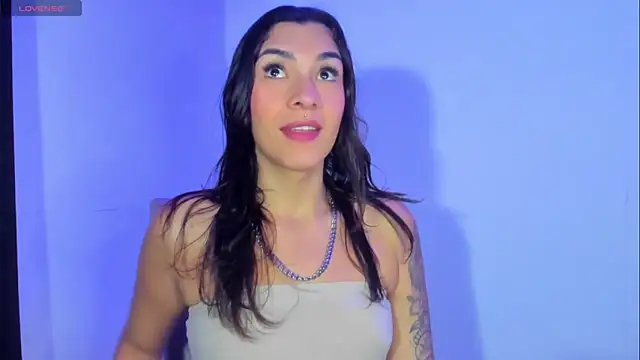 Snapshot of Camila_Coxx chatting on 15, 2, 2025 Camila Coxx online show from 15, 2, 2025