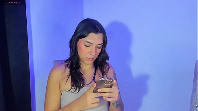 Snapshot of Camila_Coxx chatting on 15, 2, 2025 Camila Coxx online show from 15, 2, 2025